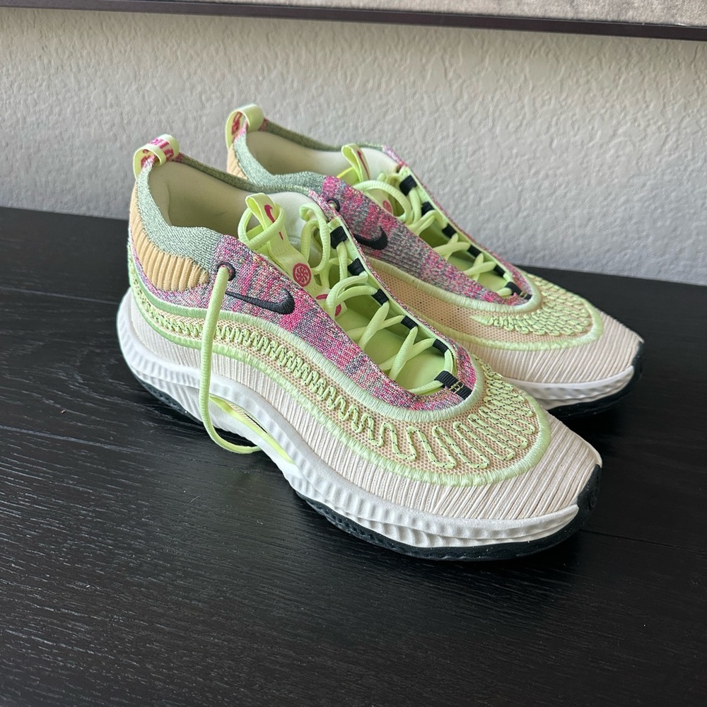 Nike Cosmic Unity 3 Basketball Shoes Size 11